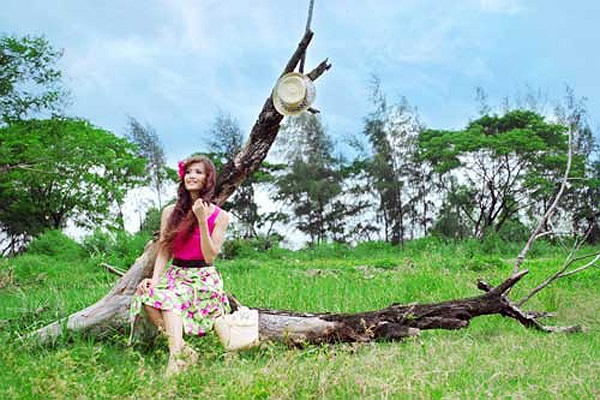 Cô bạn này cũng luôn tâm niệm: Đừng đi qua thời gian mà không để lại dấu vết