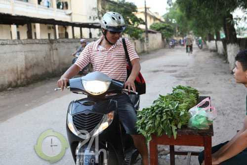 Hồng Sơn: Già rồi, hào hoa lặn bớt vào trong
