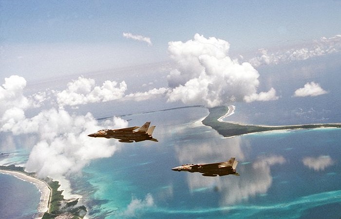 Sau này, các kỹ sư của quân đội Mỹ đã tạo ra thêm nhiều cải tiến cho F-14, nâng cao sức chiến đấu cho Tomcat