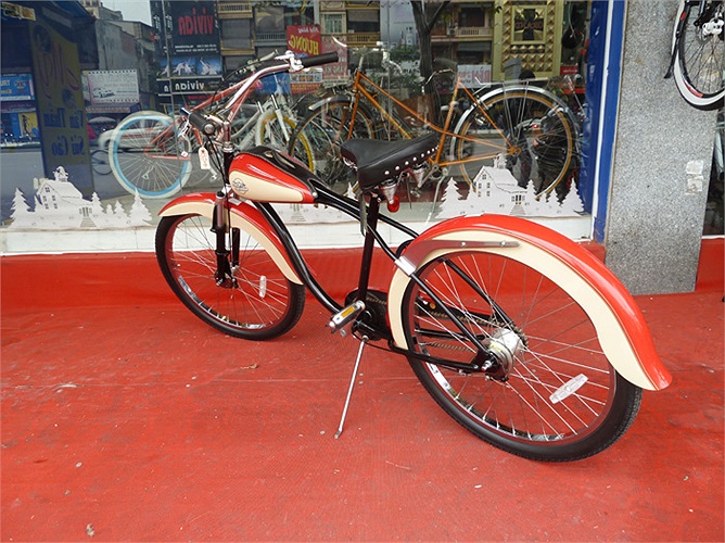 Đây là một trong 1.000 chiếc xe đạp Harley Davidson được làm thủ công trên toàn thế giới.