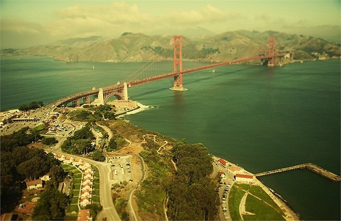 Bao nhiêu người nhận ra đây là Cầu Cổng vàng nổi tiếng của San Francisco, California