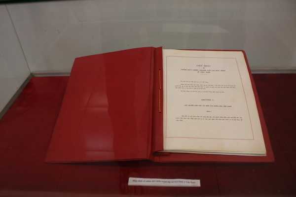 Kỷ niệm 40 năm Hiệp định Paris: Kỷ vật 'kể chuyện'