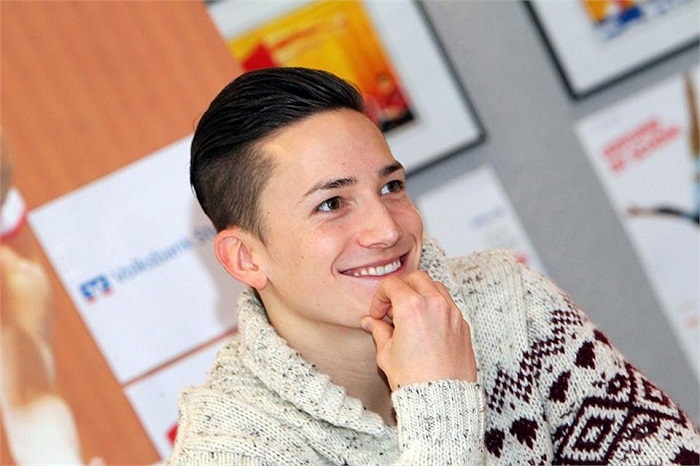 Riêng trên facebook cá nhân của Marcel, số fan đã tăng chóng mặt từ con số hơn 3000 lên hơn 200.000