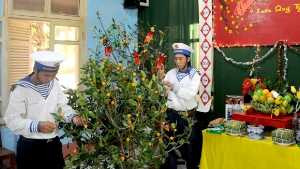 Mọi miền đất nước hân hoan đón giao thừa