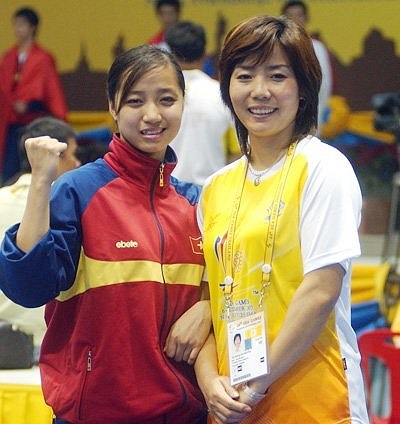 Mẹ của Thùy Linh là cựu VĐV wushu Phương Lan và hiện là HLV trưởng ĐT wushu Việt Nam.
