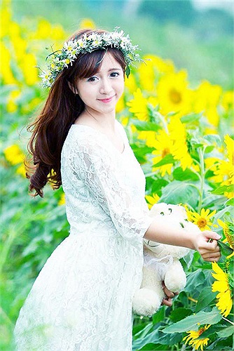 Hà Mốc luôn mong có một cuốc sống vui vẻ, thoải mái bên gia đình, bạn bè và thành công trong sự nghiệp.