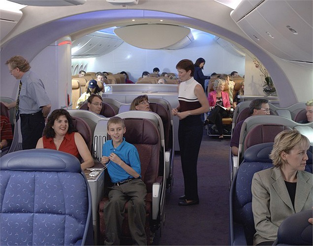 Khoang VIP trên máy bay trông như thể một phòng khách thu nhỏ. 