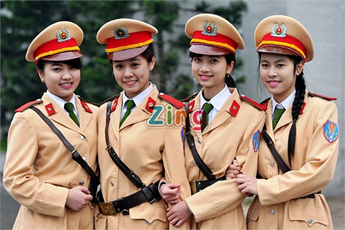 Tỉ lệ nữ sinh theo đầu vào chung của ngành khi sơ tuyển là 5-10%. 
