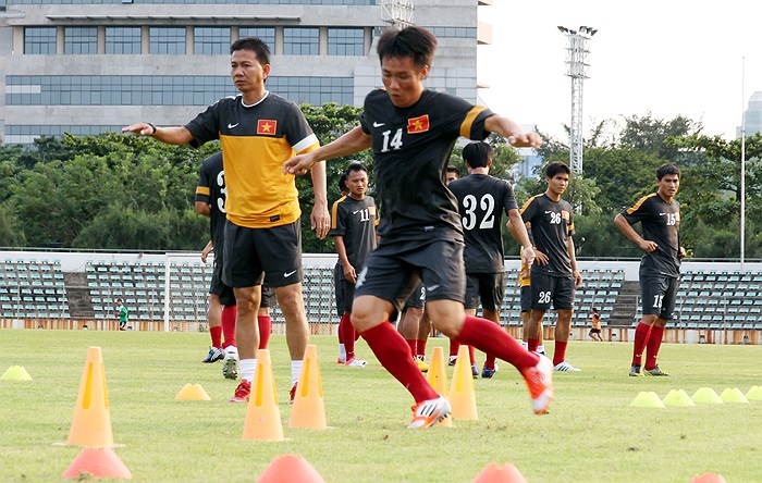 Tại buổi làm việc, các điều khoản trong hợp đồng cơ bản đã được hai bên thống nhất. Theo đó, ông Tuấn sẽ làm HLV trưởng đội tuyển quốc gia và đội tuyển U23 quốc gia trong 3 năm tới.