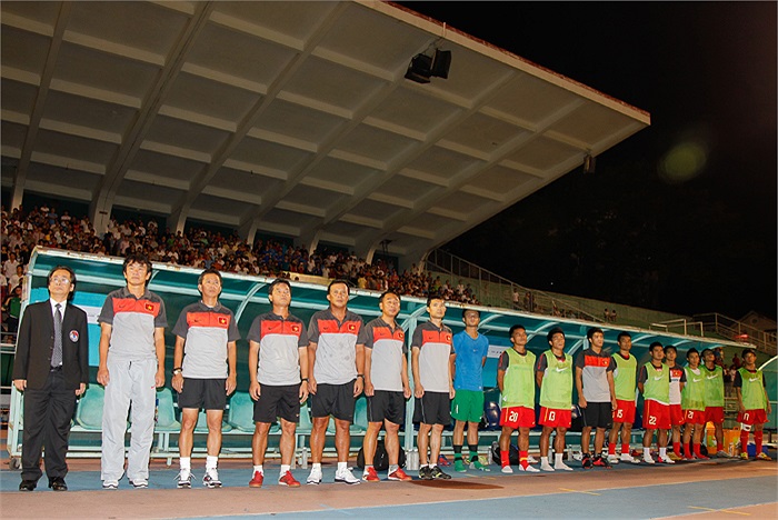 Ông Tuấn được quyền chọn trợ lý, với quan điểm là trẻ hóa và thực sự các trợ lý phải có sự dũng cảm. Mức lương mà ông Tuấn sẽ được hưởng khoảng 200 triệu/tháng.