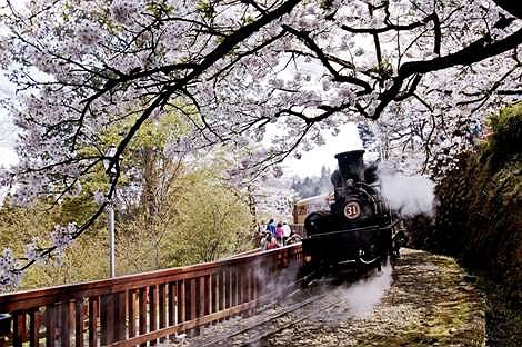 Nằm ở phía Tây của biển Thái Bình Dương, giữa Nhật Bản và Philippine, Đài Loan - 'Formosa - hòn đảo xinh đẹp' đang là điểm đến du lịch được đánh giá cao nhất ở châu Á. 