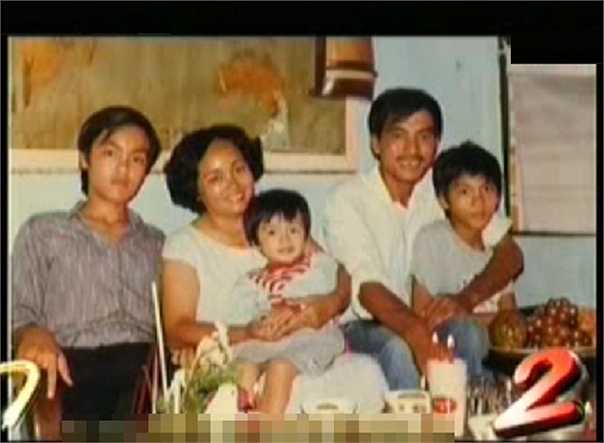 Nhưng các vai diễn mà cô gái sinh năm Hổ tham gia lại được công chúng biết đến rộng rãi, vì ở đó họ tìm được một hình ảnh trong sáng, thánh thiện