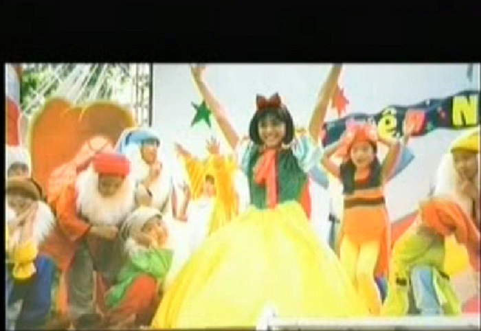 Mà hơn hết là cảm xúc của nhân vật được Tăng Thanh Hà diễn một cách tự nhiên. 