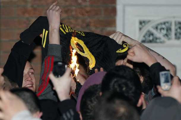 Những tên 'phản bội' nổi tiếng nhất giải Ngoại hạng Anh