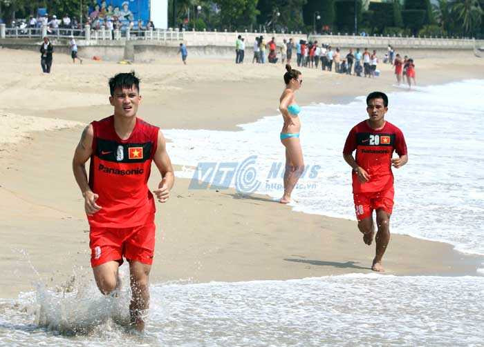 Nữ sinh 'cuồng' Công Vinh 7 năm không dứt