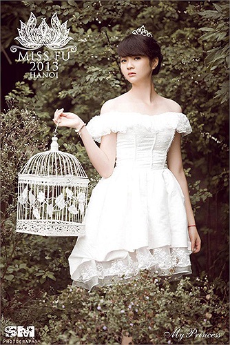 Cuộc thi Miss FU Hà Nội 2013 đã chính thức khởi tranh với chủ để 'Beauty and Beyond' chắc chắn sẽ hứa hẹn nhiều điều hấp dẫn và bất ngờ.