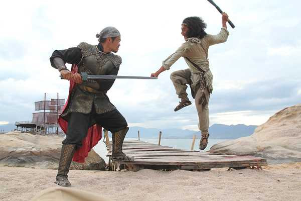 Phạm Anh Khoa vất vả đóng cảnh 'yêu' Diễm My 9x