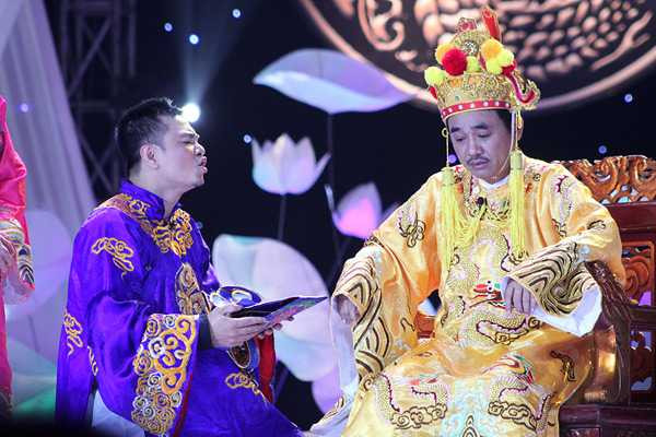 Phản cảm, Táo Quân 2013 bị 'tuýt còi'