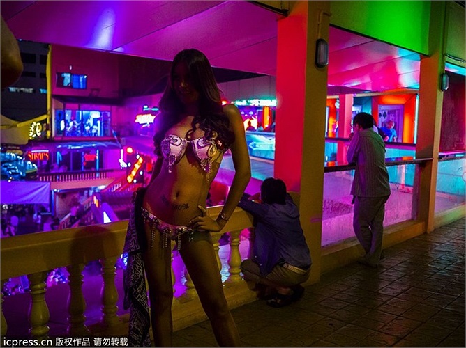 Hầu hết họ đều mặc bikini