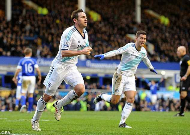 Sao nào 'hot' nhất phiên chợ mùa đông?