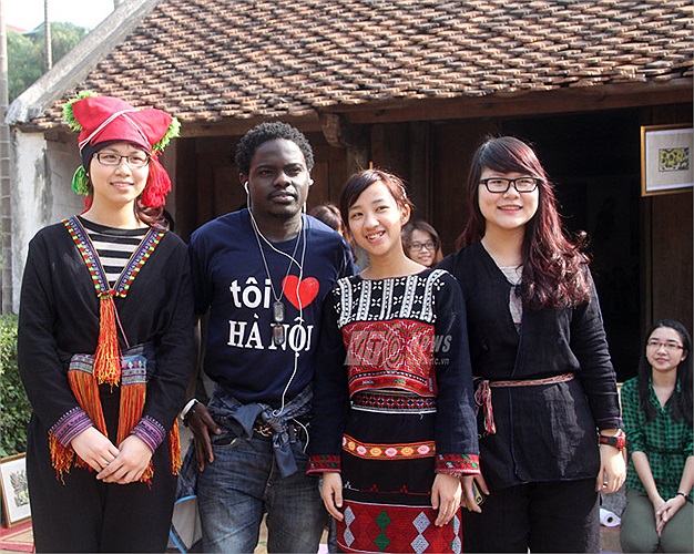 Thắm tình đoàn kết của các du học sinh