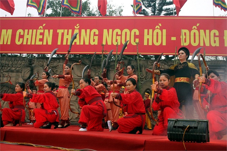 Đội quân dũng mãnh đánh bại kẻ thù...