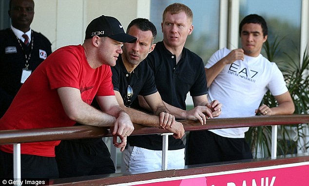 Rooney, Giggs, Scholes và Rafael tại Câu lạc bộ Golf Doha