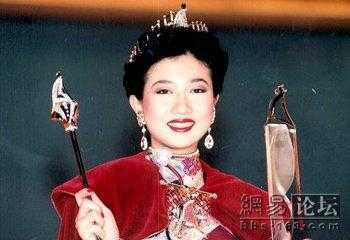 Thành Long gián tiếp thừa nhận có con rơi