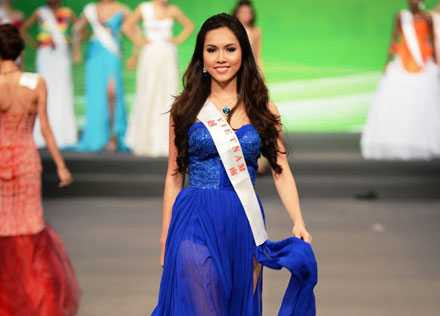 Thi Quốc tế, Hoa hậu Việt bị ngợp, sốc vì yếu kém