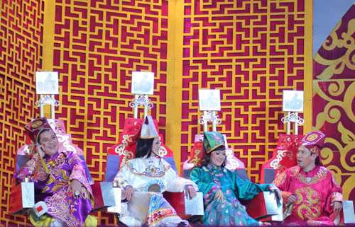 Tiếp sóng Táo Quân 2013: Hài Tết được chờ đợi nhất