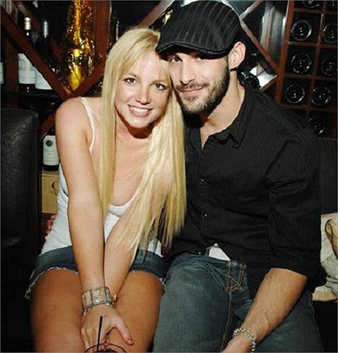 Isaac Cohen (1/2007): Người mẫu điển trai này chỉ kéo dài mối tình với Britney Spears đúng một tháng rồi tuyên bố chia tay với lí do cần tập trung cho sự nghiệp.