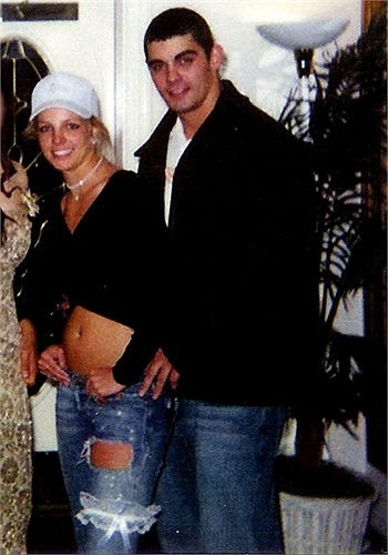 Jason Alexander – 2004: Cuộc hôn nhân với Jason đáng được xếp vào kỉ lục Guiness bởi độ ngắn hạn của nó.