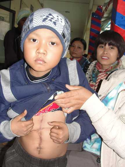 'Tôi sững sờ khi bác sĩ bảo gan cháu nát lắm rồi'