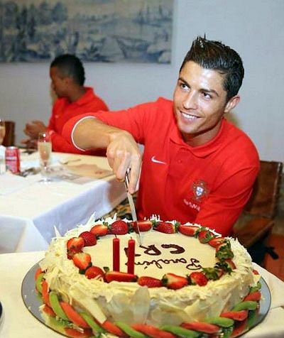 Tuy nhiên, tiếc là Bồ Đào Nha của anh lại thi đấu không tốt đêm qua