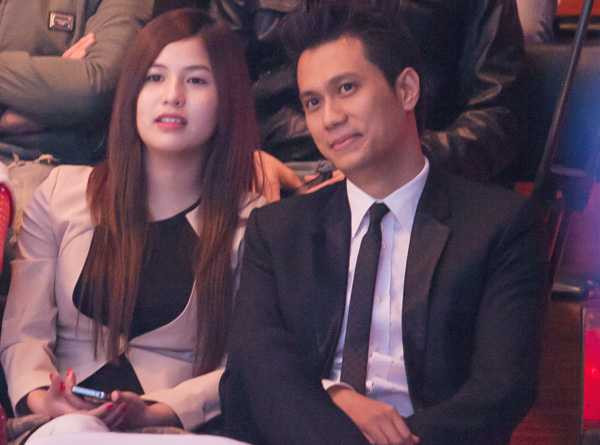 Việt Anh 'Chạy án' xuất hiện cùng giai nhân mới