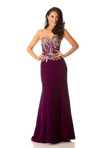 Top 10 - Hoa hậu Trung Quốc Diana Xu. Mẫu váy quây của cô được đánh giá phù hợp với thảm đỏ, thanh lịch