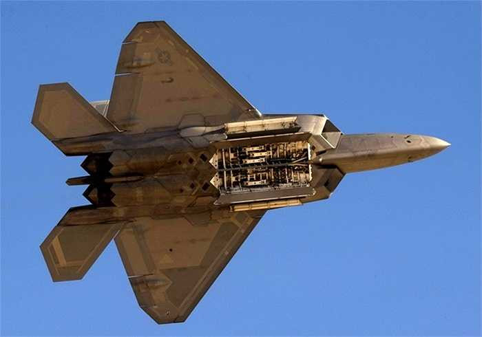 3 loại chiến cơ tàng hình Mỹ 'đe dọa' Trung Quốc