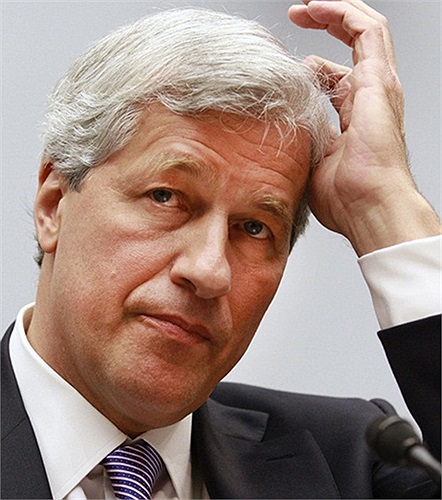 Jamie Dimon, giám đốc điều hành ngân hàng JPMorgan nói về sự ủng hộ với phố Wall: 'Đây không phải là Liên bang Xô Viết… đây là hợp chủng quốc Hoa Kỳ… đó là những gì tôi nhớ… đoán xem…đây là một đất nước tự do'.