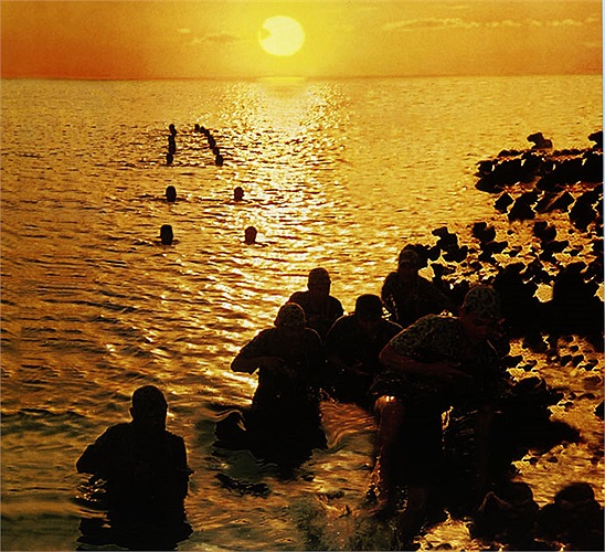 Bộ đội Đặc công luyện tập tiếp cận mục tiêu 