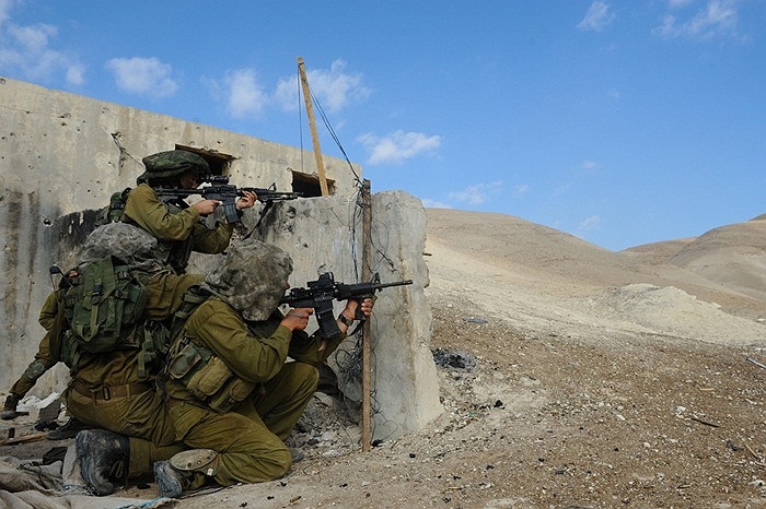 Bài huấn luyện chiến đấu trong đô thị của binh sĩ Israel