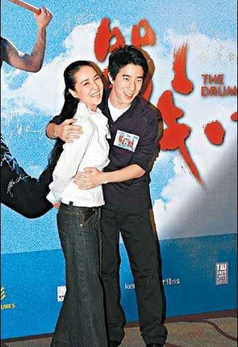 Bật mí về ‘bóng hồng’ sau thành công của Thành Long