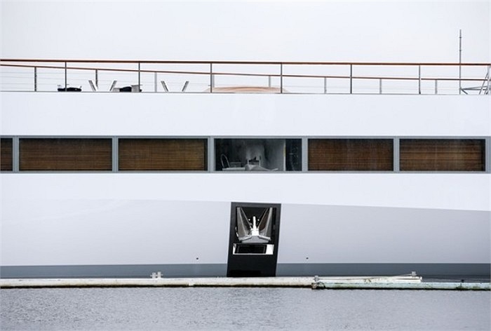 Chiếc du thuyền siêu sang của cố CEO Apple Steve Jobs có tên là Venus. Điều đặc biệt là chiếc du thuyền này chưa từng được sử dụng.