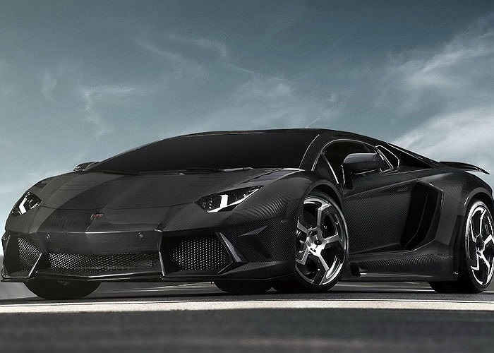 1. Sợi carbon: được mong đợi sẽ rẻ hơn để ứng dụng rộng rãi vào chế tạo xe hơi. Loạt vật liệu này giúp giảm trọng lượng xe, qua đó tăng tính năng lái cũng như cải thiện mức tiêu thụ nhiên liệu.