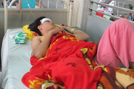 Chơi khuya gặp côn đồ, bị trọng thương