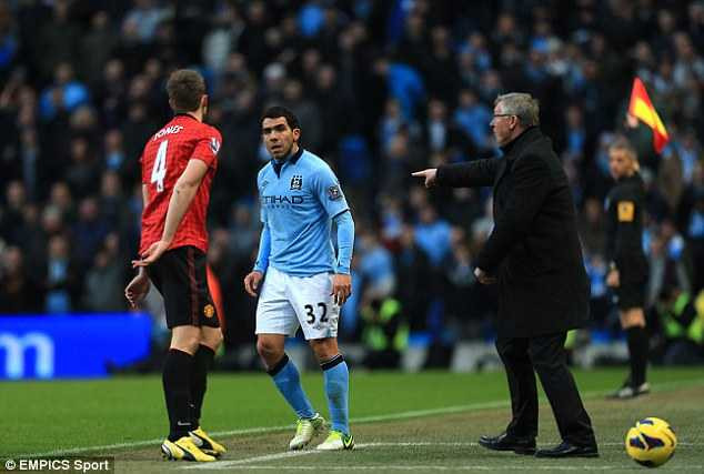 Facebook Việt: Cứ chờ đấy MU!