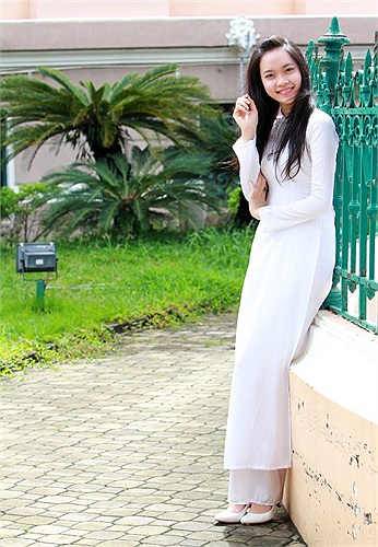 Kỳ thi đại học sắp tới Lam Phương dự định sẽ dự thi vào ĐH Ngoại Thương