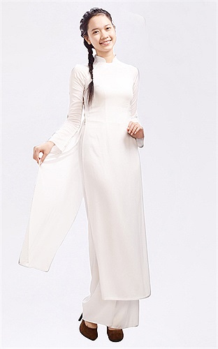 Lam Phương đến với cuộc thi Miss Áo dài 2012 cũng rất tình cờ