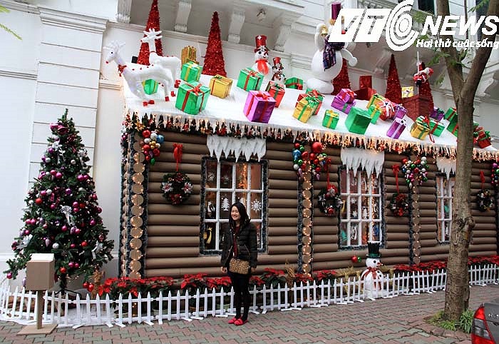 Không khí Noel bên khách sạn Metropole