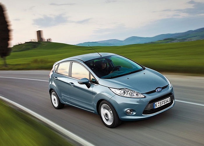 5. Ford Fiesta: dòng xe cỡ nhỏ được ưa chuộng mạnh của Ford, sau Focus. Dự kiến tổng số xe tiêu thụ đạt 777.000 chiếc.