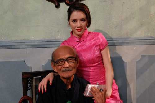 Lý Nhã Kỳ nóng bỏng không cứu nổi ‘Mùa hè lạnh'